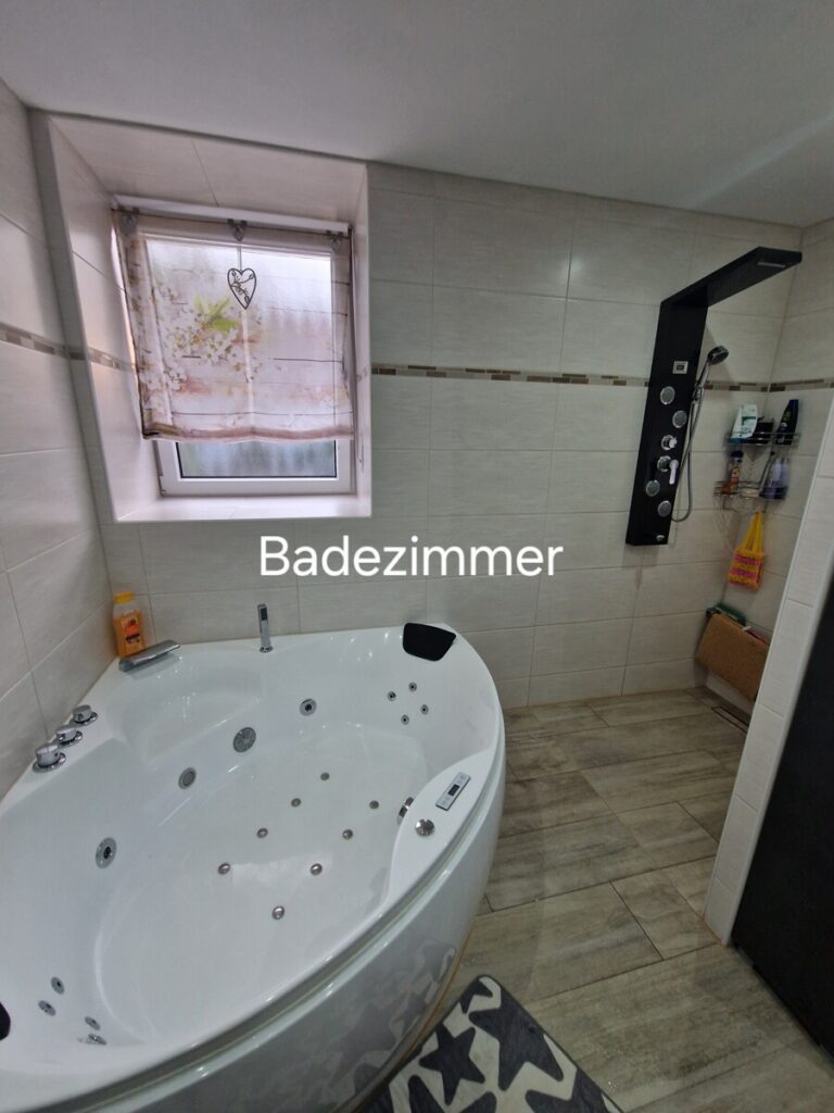 1000015492