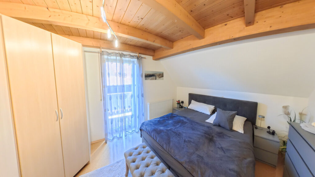 Schlafzimmer OG